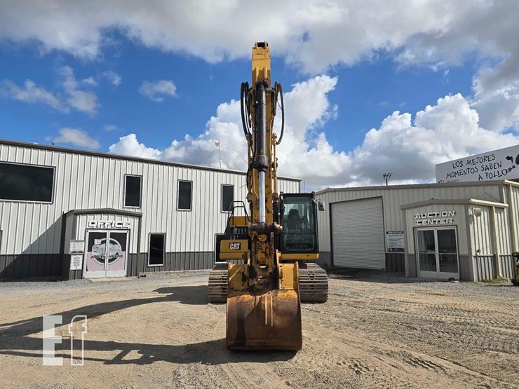 2018-caterpillar-320gc-image-7