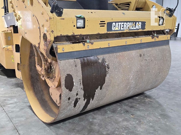 2009-caterpillar-cb54-image-10