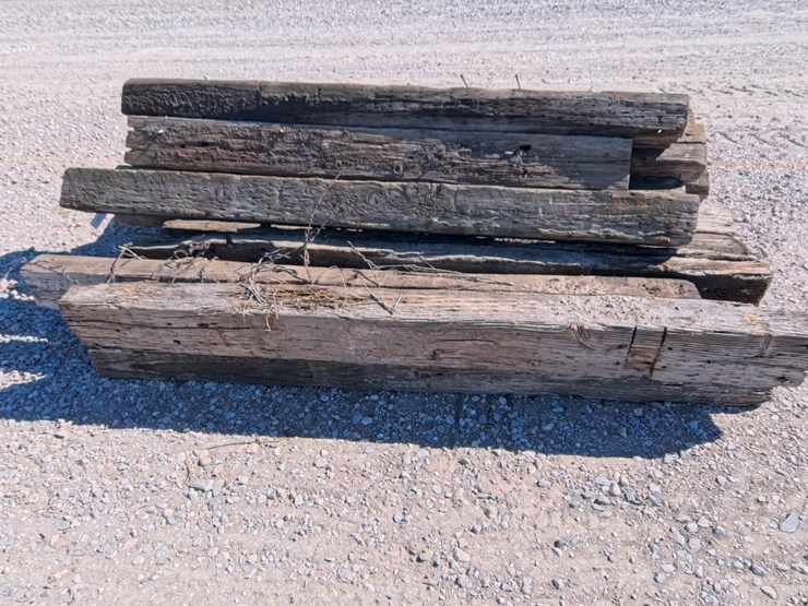 #2024-•-used-8ft-railroad-ties-(21-count)-image-3