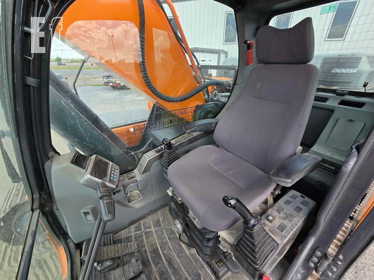 2021-doosan-dx340-lc-image-14