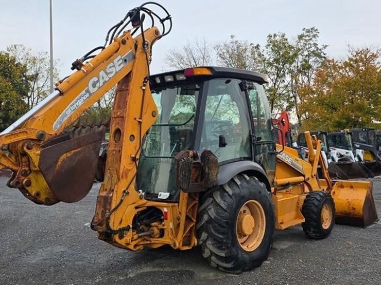 2002-case-580sm-image-3