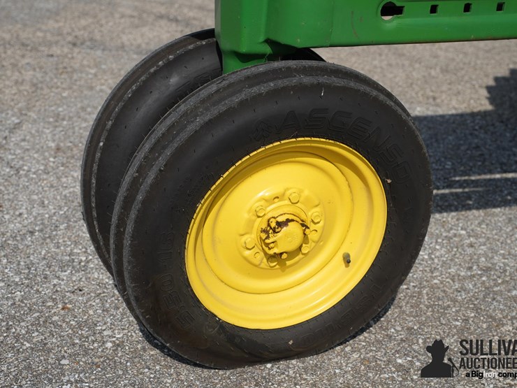 run-#117---john-deere-b-tractor-image-9