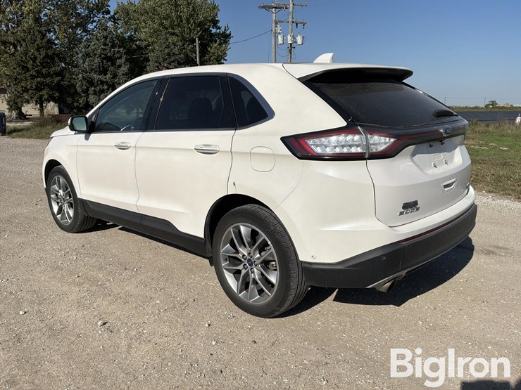 2017-ford-edge-titanium-awd-suv-image-7