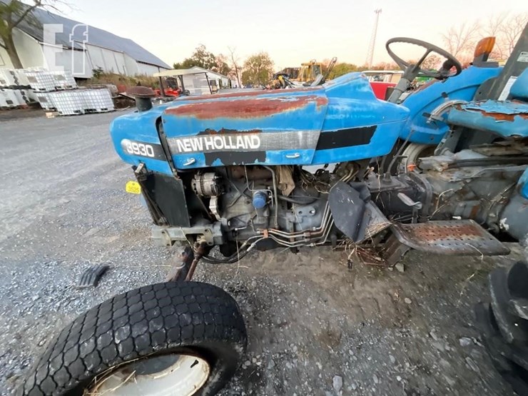 new-holland-3930-image-21