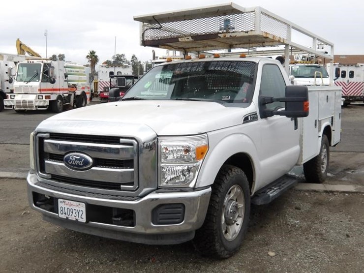 2011-ford-f350-image-1