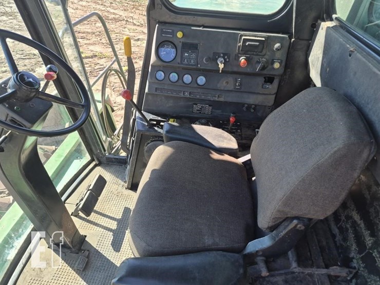 john-deere-6620-image-9