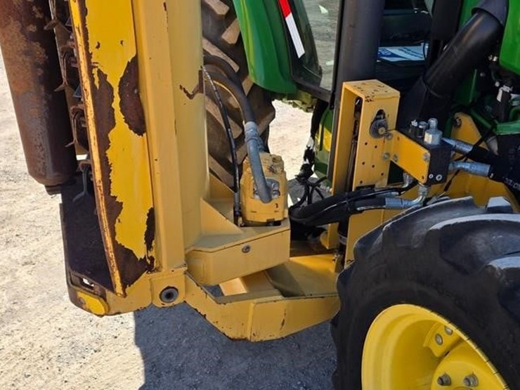 2019-john-deere-5100e-image-10