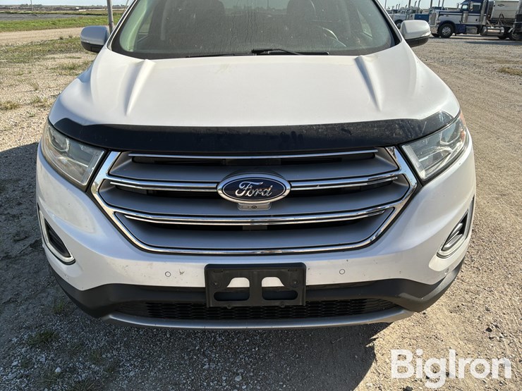 2017-ford-edge-titanium-awd-suv-image-9