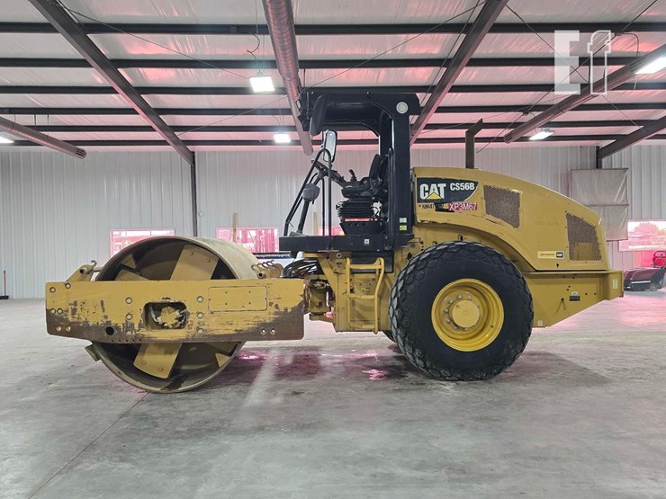 2016-caterpillar-cs56b-image-5