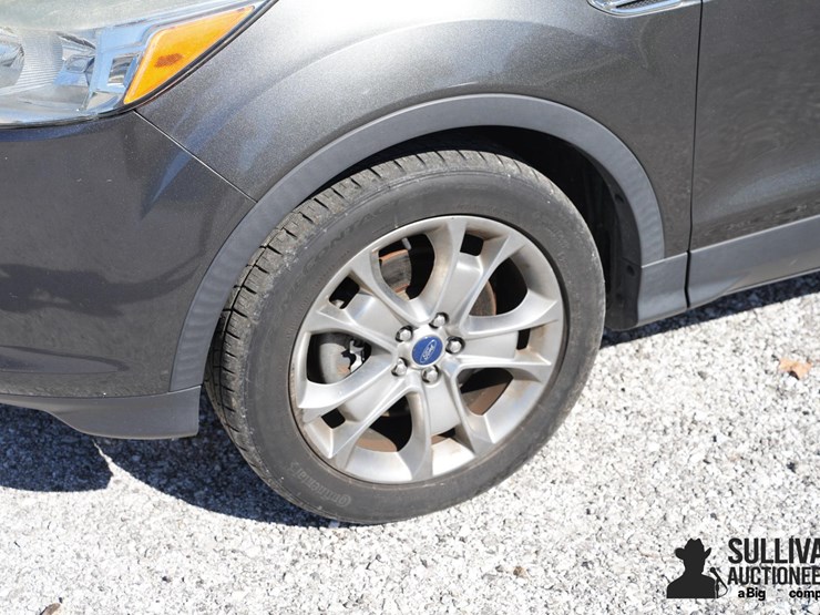 run-#30---2015-ford-escape-titanium-image-13