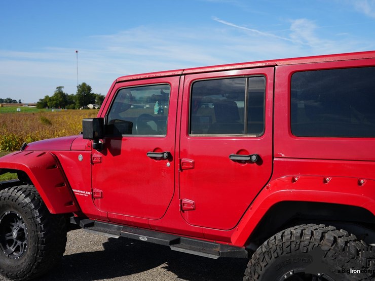 run-#40---2007-jeep-wrangler-unlimited-4x4-image-17