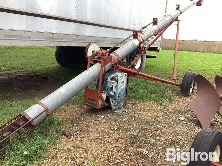 peck-electric-truck-auger-image-1