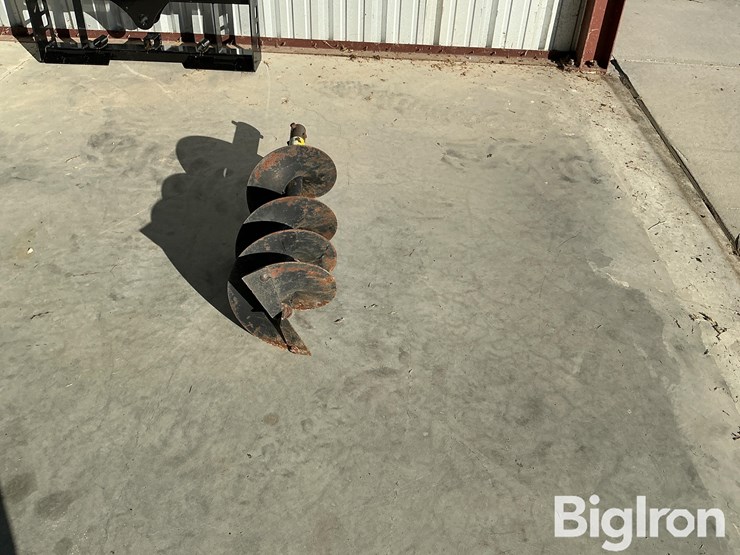 skid-steer-auger-image-2