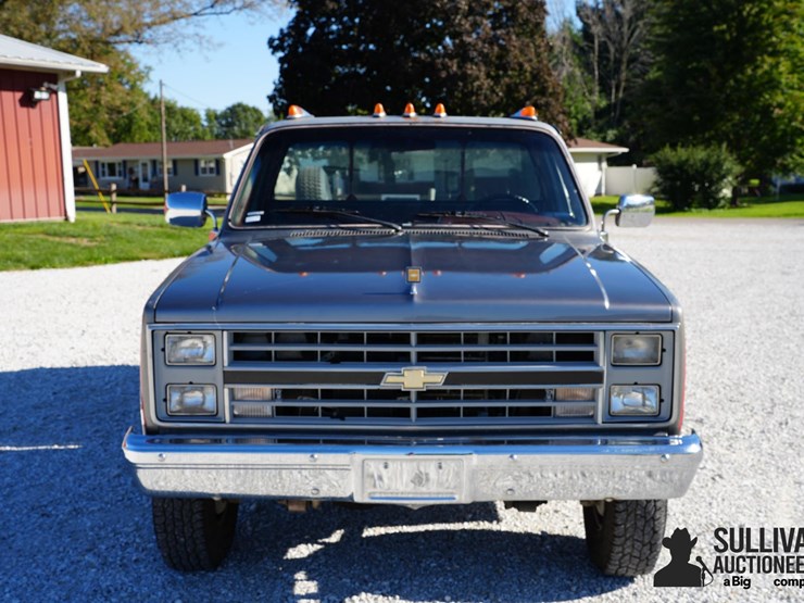 run-#142---1985-chevrolet-silverado-k20-pickup-image-2