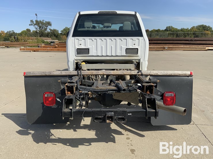 2017-ford-f350-xl-super-duty-4x4-crew-cab-&-chassis-image-6