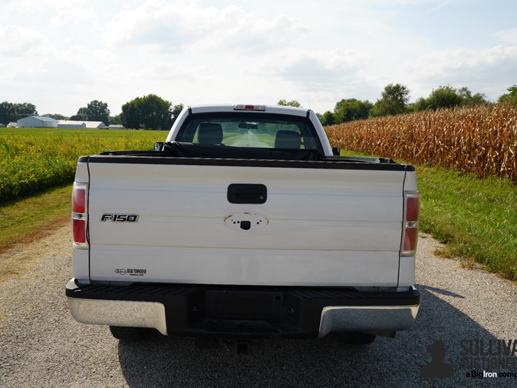 run-#7---2012-ford-f150-xl-regular-cab-pickup-image-6