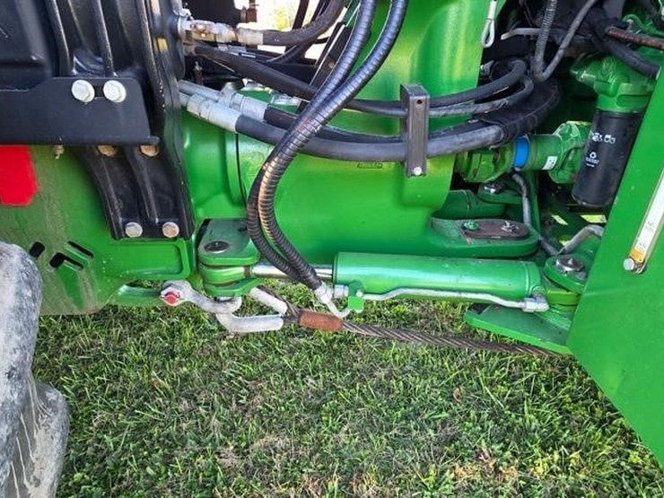 2019-john-deere-9520r-image-19