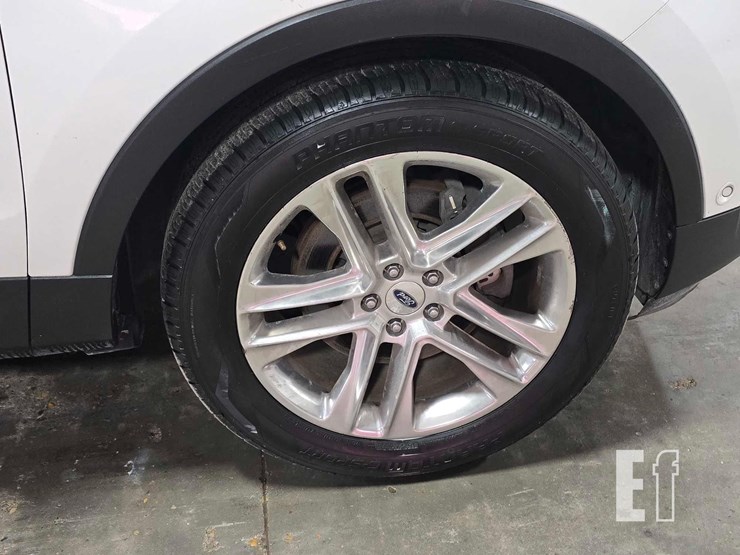 2016-ford-explorer-limited-image-20