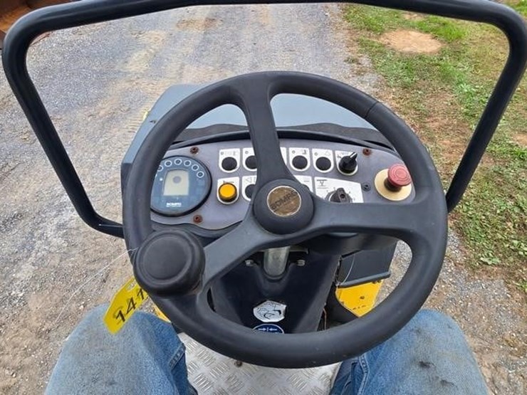 2012-bomag-bw120ad-4-image-36