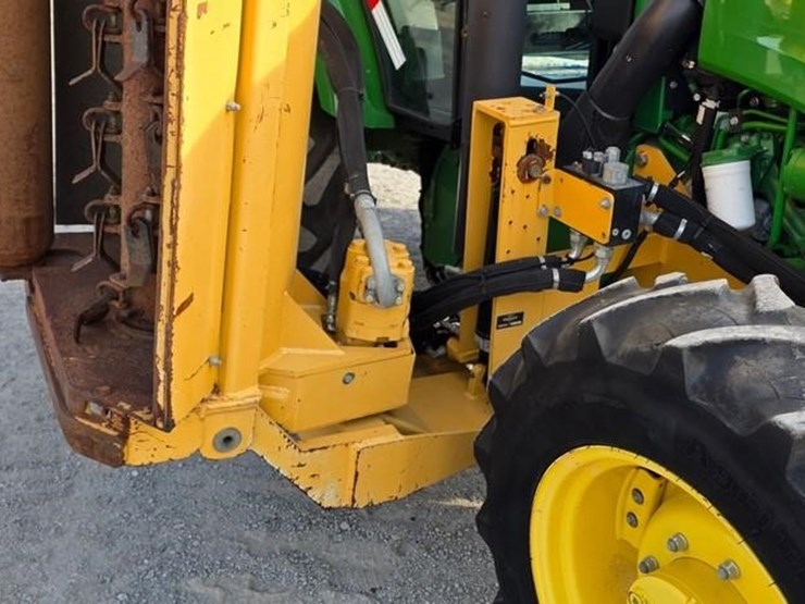 2019-john-deere-5100e-image-10