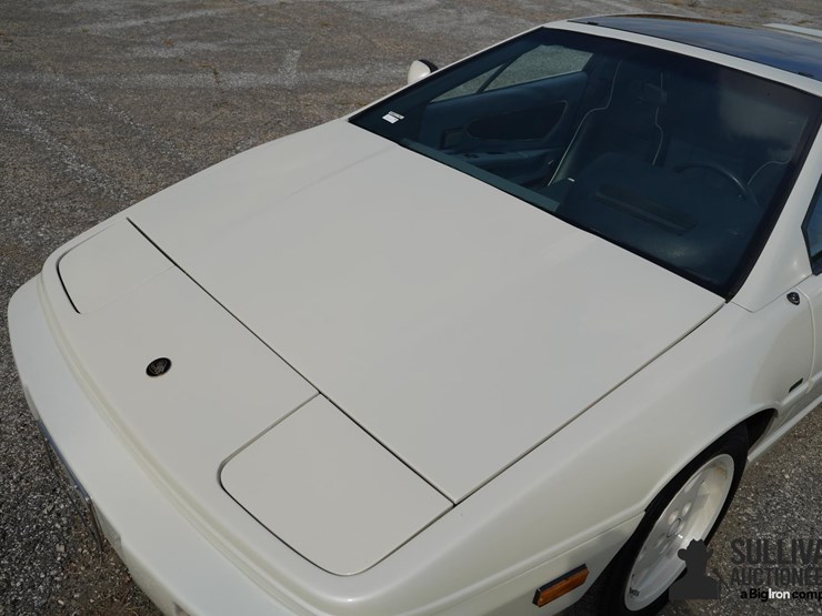 run-#83---1988-lotus-esprit-turbo-image-10
