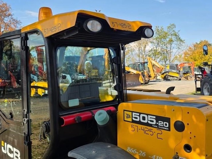 2018-jcb-505-20tc-image-18