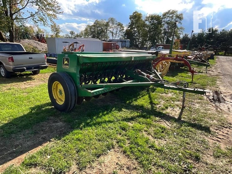 1991-john-deere-450-image-1