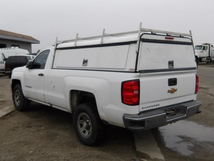 2018-chevrolet-silverado-1500-image-4
