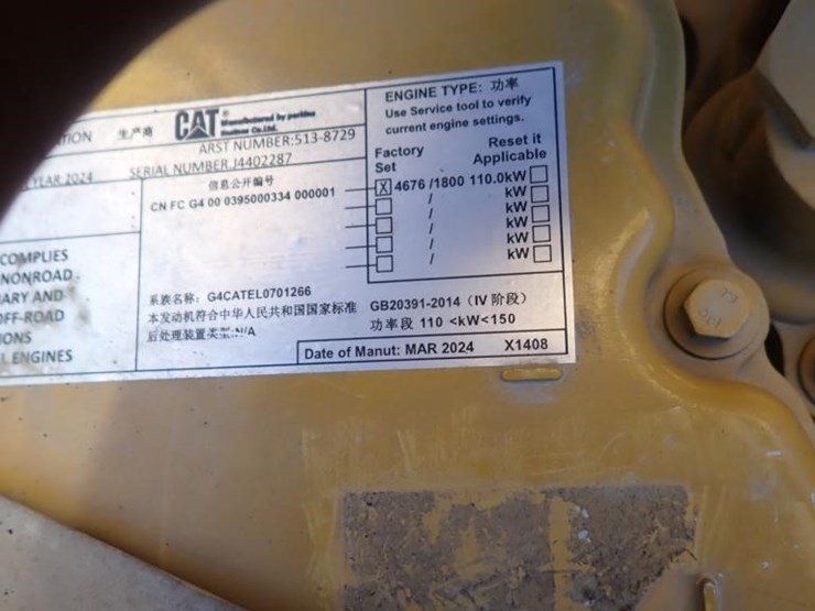 2024-caterpillar-320gc-image-22