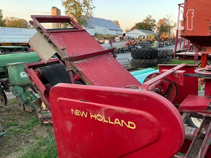 new-holland-hayliner-273-image-13