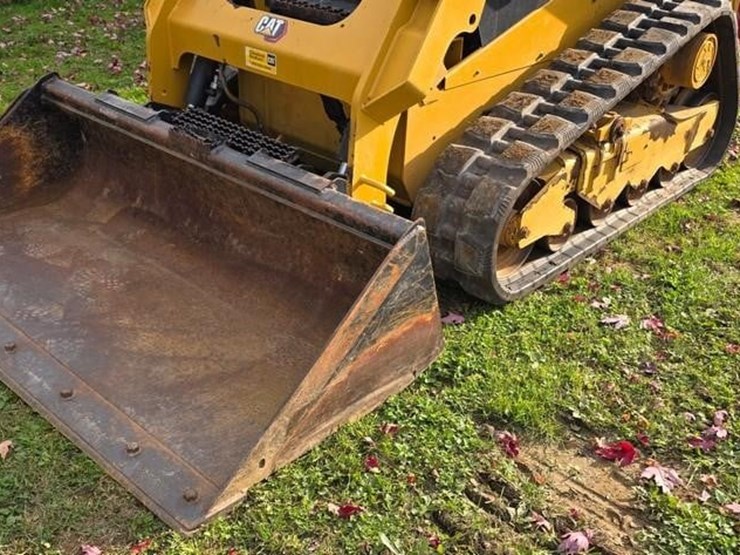 2019-caterpillar-259d3-image-34