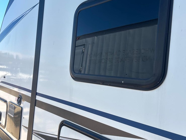 2020-heartland-40ft-t/a-ball-hitch-tow-behind-camper-image-26