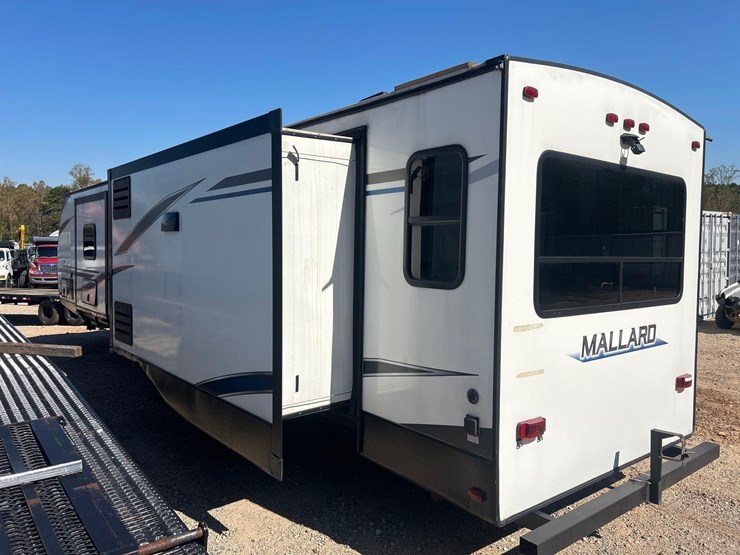 2020-heartland-40ft-t/a-ball-hitch-tow-behind-camper-image-3