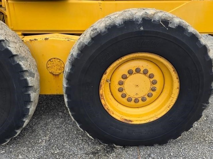 1999-deere-772ch-image-18