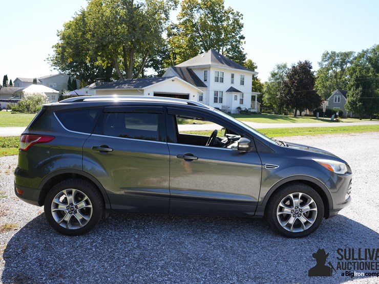 run-#30---2015-ford-escape-titanium-image-4