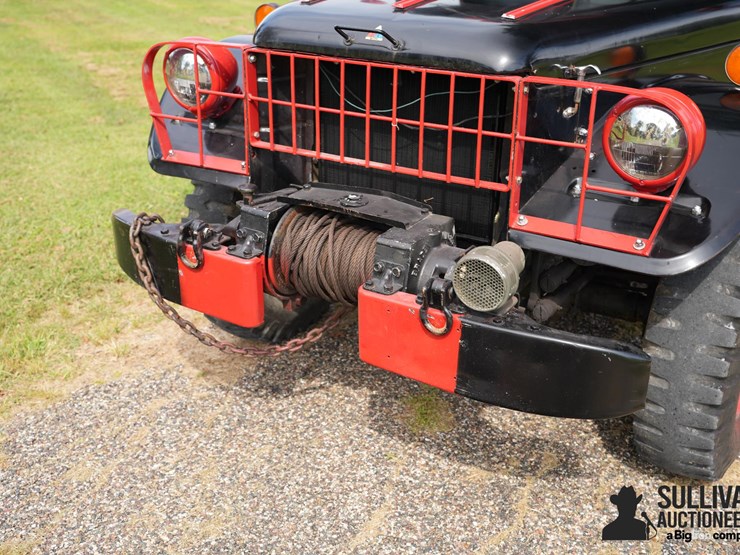 run-#11---1951-dodge-power-wagon-4x4-image-9