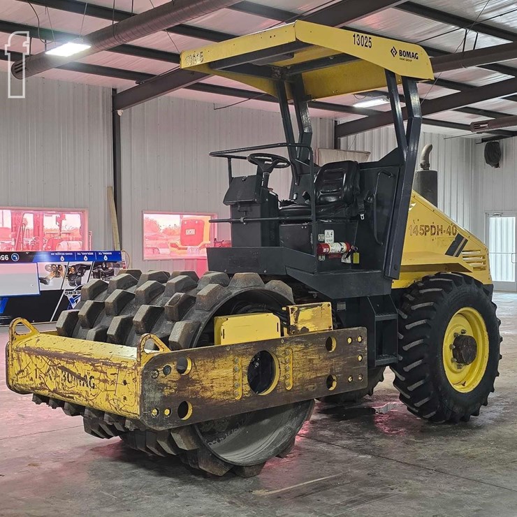 2014 BOMAG BW145PDH-40