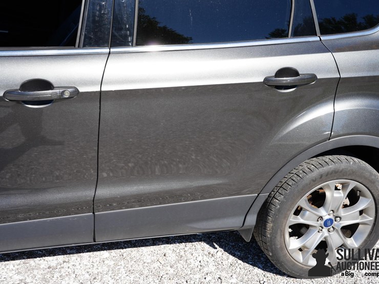 run-#30---2015-ford-escape-titanium-image-16