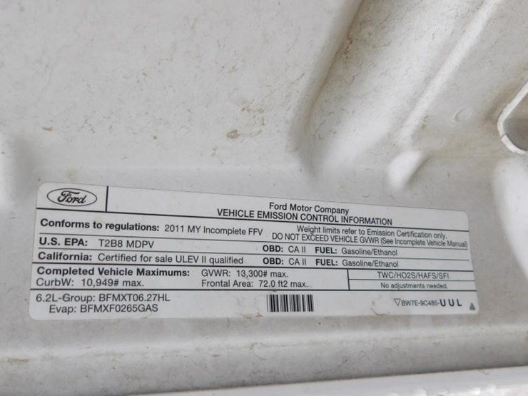 2011-ford-f350-image-10