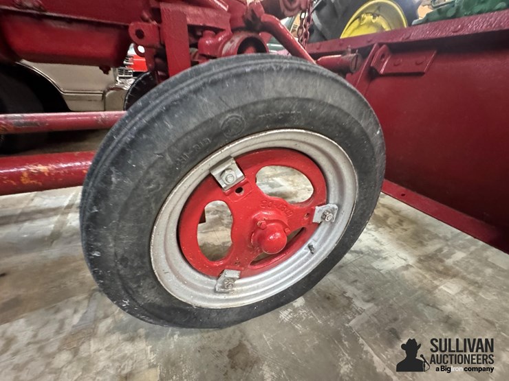 run-#118---1939-farmall-a-2wd-tractor-image-11