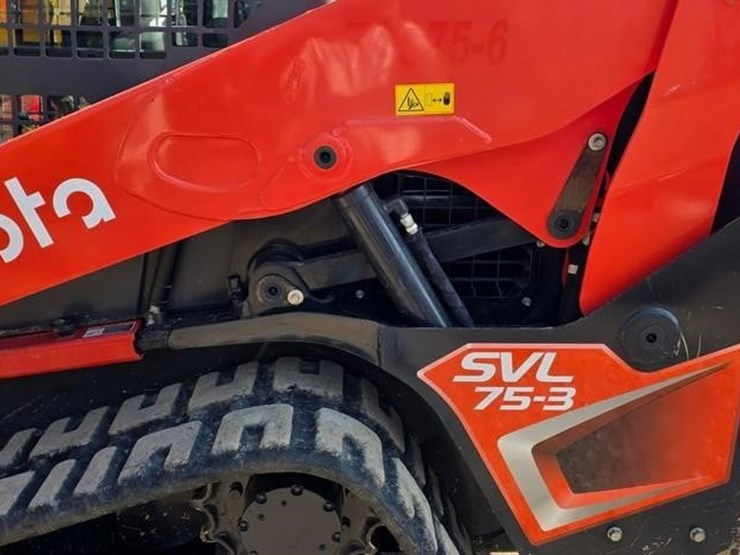 2023-kubota-svl75-3-image-25