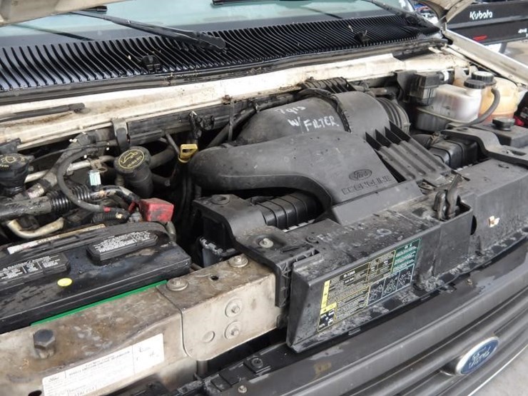 2006-ford-e350-image-12