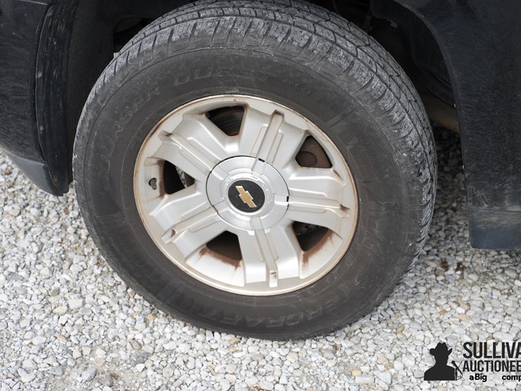 run-#43---2013-chevrolet-tahoe-k1500-4x4-suv-image-14