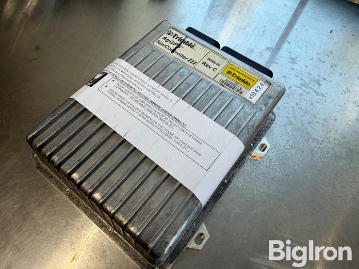 trimble-nav-controller-3-image-1