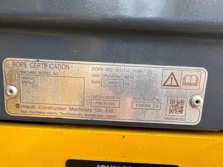 2019-deere-160g-lc-image-11