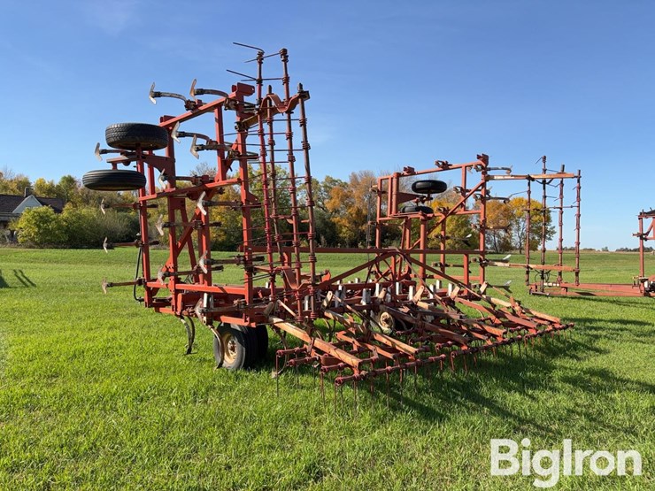 wil-rich-32’-field-cultivator-image-7