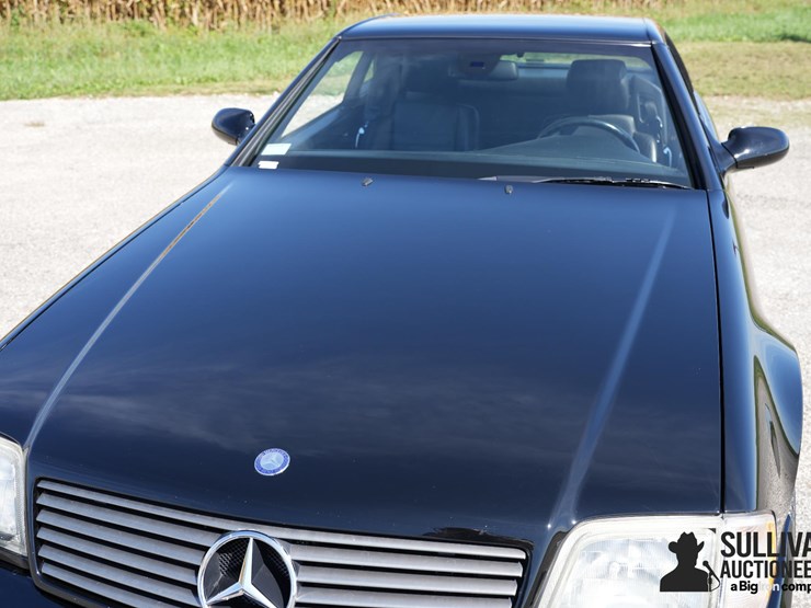 run-#49---2011-mercedes-benz-sl500-roadster-image-11