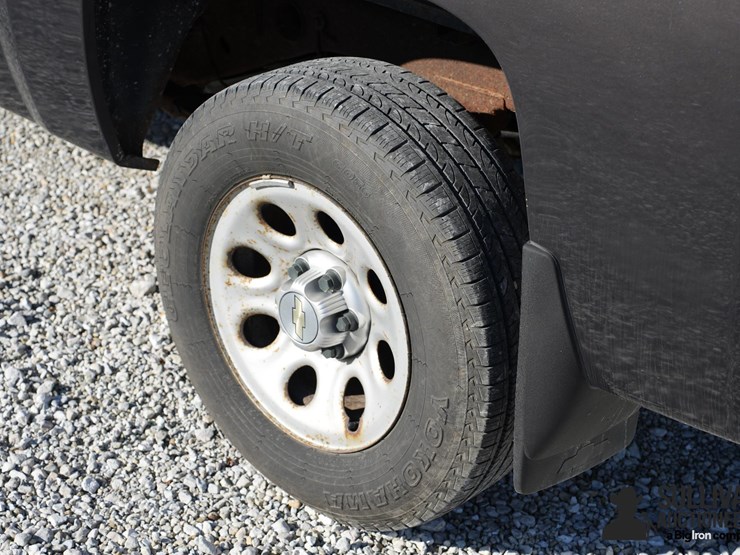 run-#6---2011-chevrolet-silverado-extended-cab-2wd-pickup-image-17