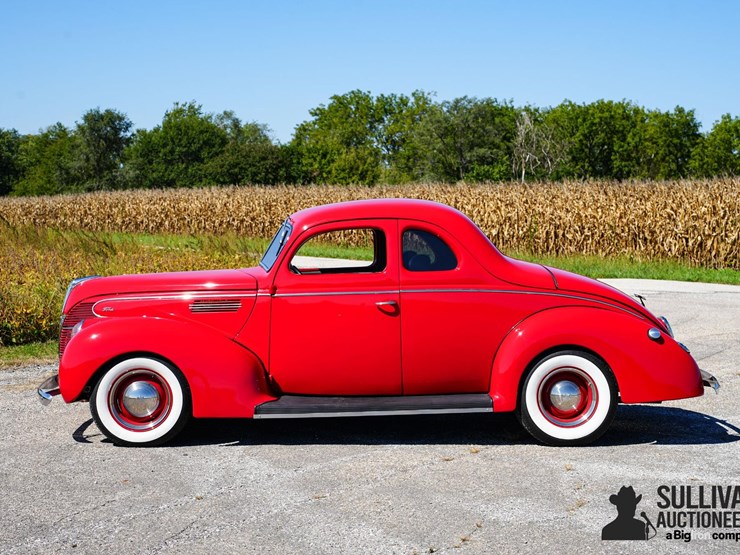 run-#63---1939-ford-street-rod-coupe-image-8