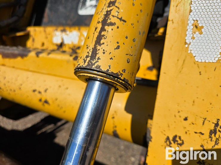 2000-john-deere-270-skid-steer-image-14